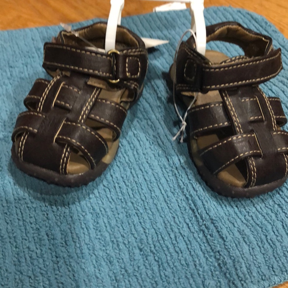 Brown boys sandals size 2